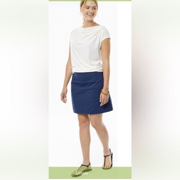 EXCELLENT CONDITION SIZE 8 GREEN ROYAL ROBBINS DISCOVERY SKORT - Picture 2 of 7